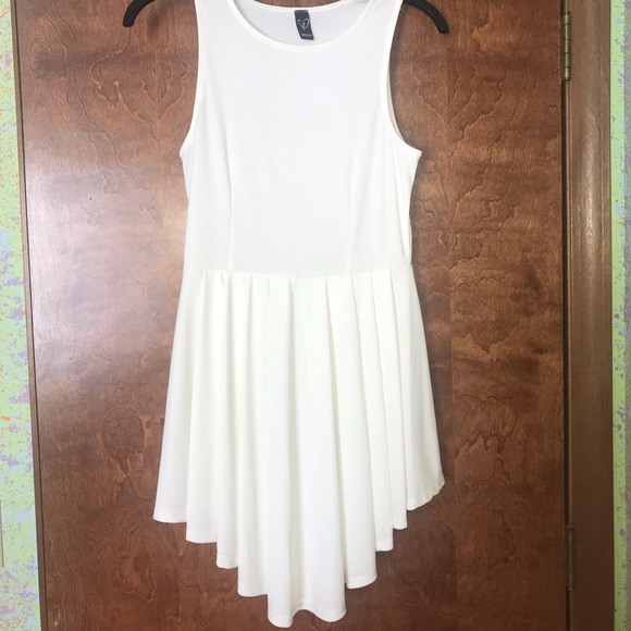 WINDSOR WHITE DRESS - Picture 5 of 8